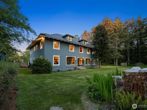 2415 Willows Road, Seaview, WA 98644