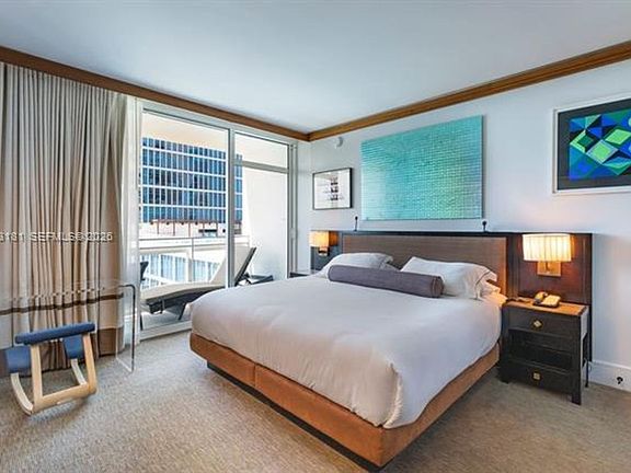 4th image of 6801 Collins Ave #612