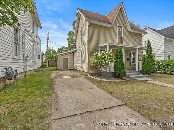 2nd image of 646 Veto St NW