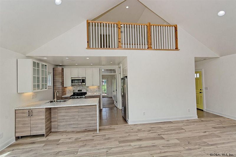 3rd image of 4001- Lot 6 CHATHAM Street