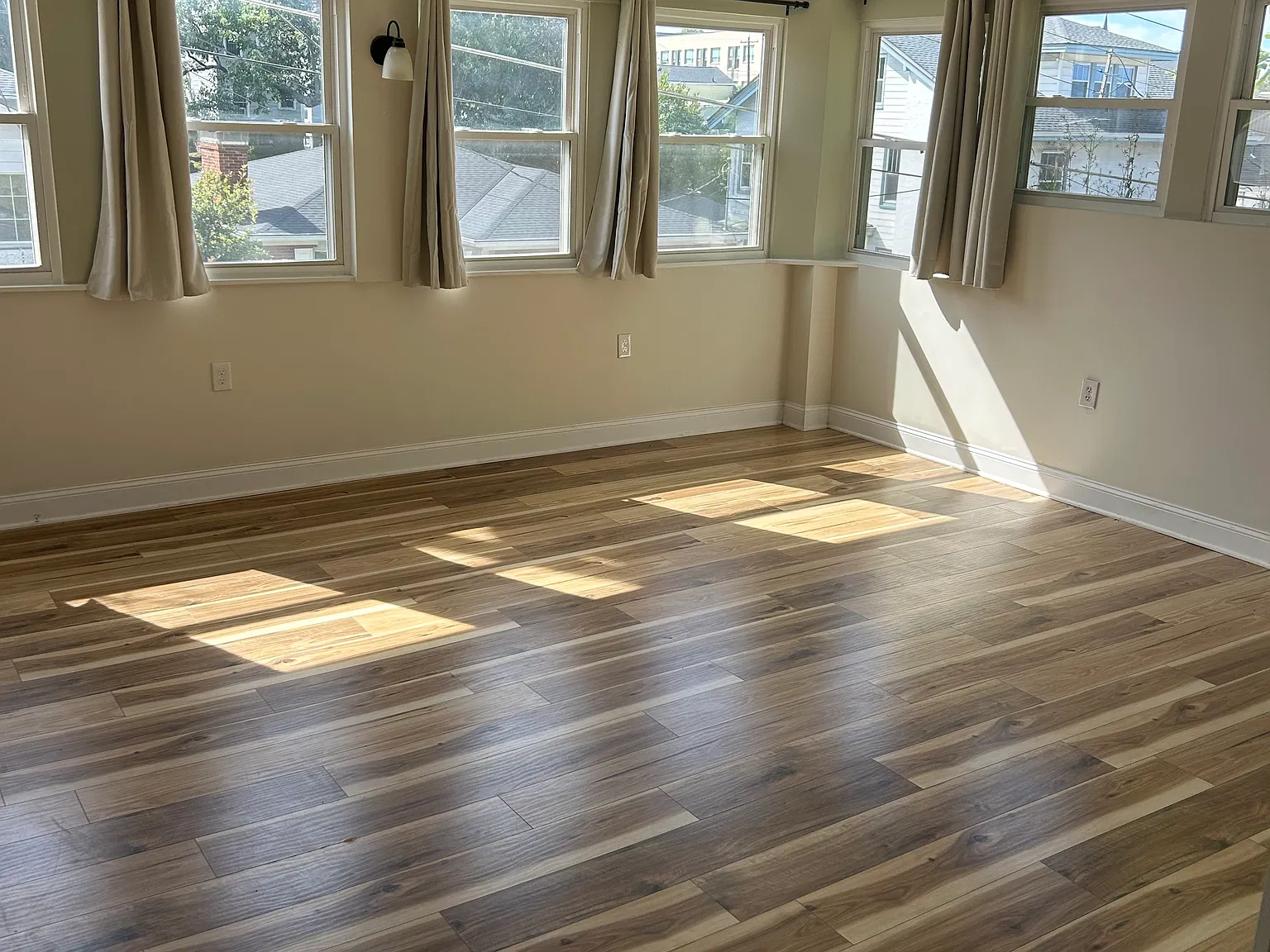 2 bed, 1253 sqft, $1,900 — Photo 1