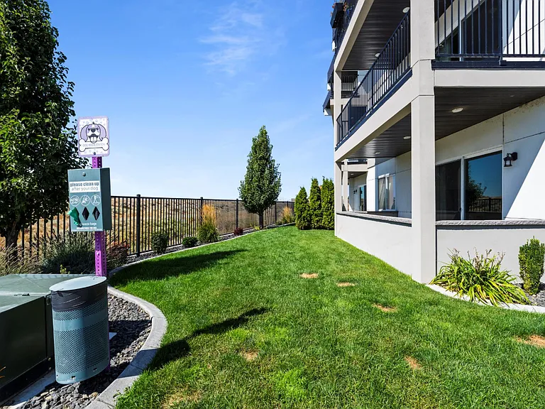 Columbia River Walk Apartments — Photo 64
