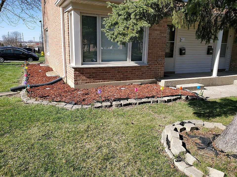 Front and side of property 