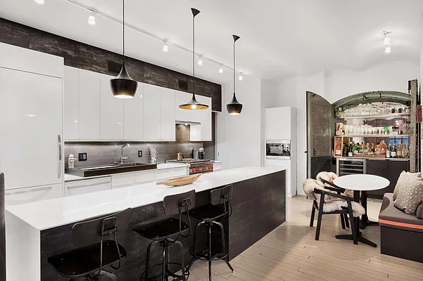 Rented by Brown Harris Stevens | media 13