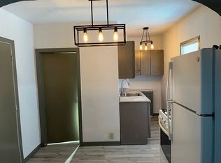 86 Mott St #1, New Bedford, MA 02744