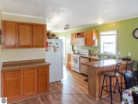 4th image of 11989 Ziques Way