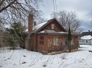 6 Church St, Derby, ME 04463