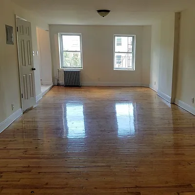 Rented by Awaye Realty Management LLC | media 5