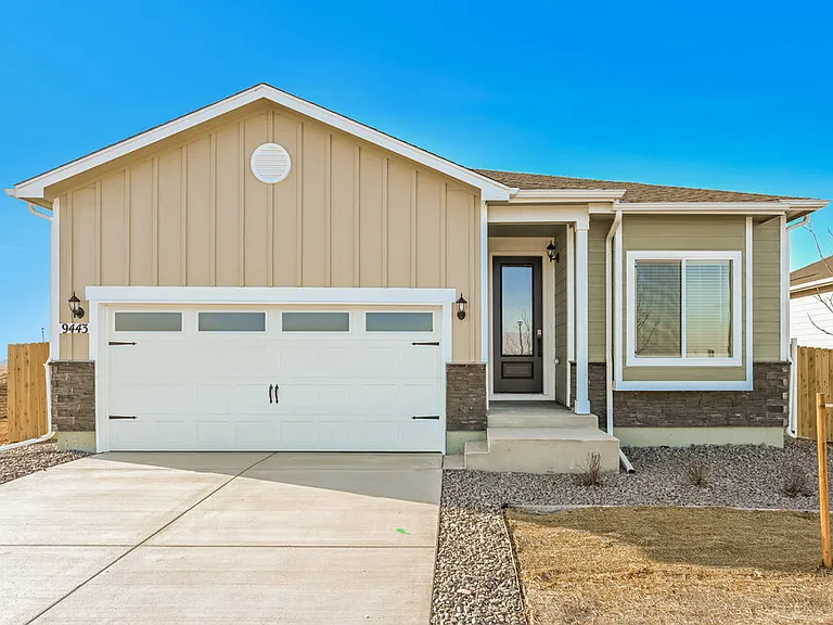 9443 Yampa Ct — Photo 1