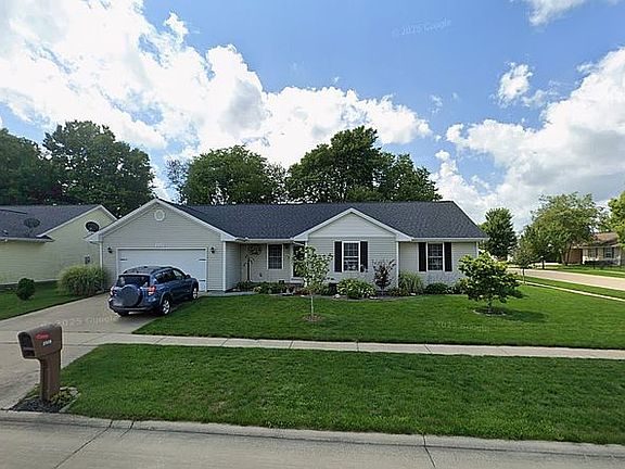 2nd image of 2509 N Skyline Dr