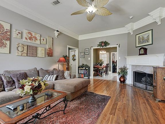 4th image of 38344 Ibis Ave