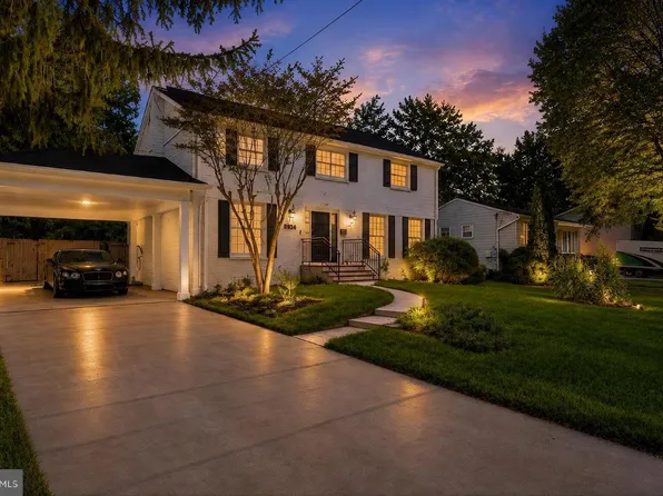 2524 Swift Run St, Vienna, VA 22180