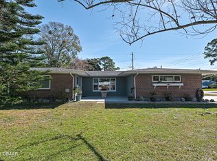 559 Eagle Dr, Holly Hill, FL 32117