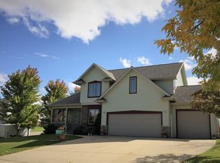 1301 W 17th St, Yankton, SD 57078