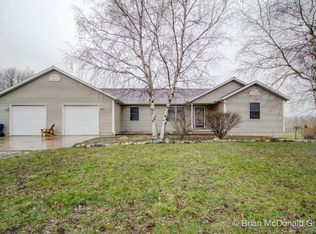 4415 Nineteen Mile Rd NW, Kent City, MI 49330