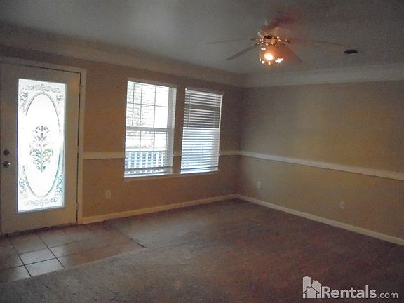 2nd image of 7012 Stoneridge Dr