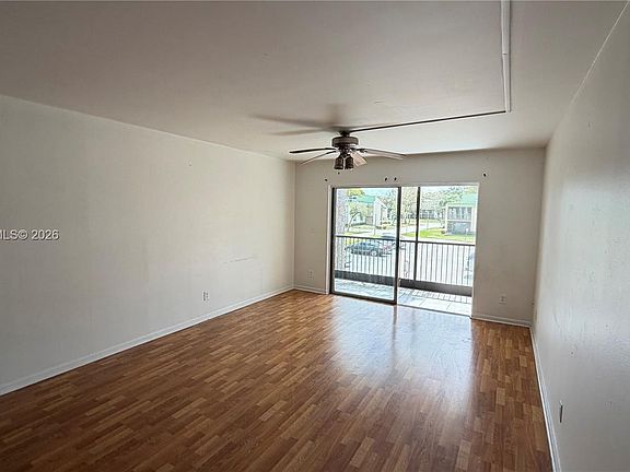 5th image of 4276 89th Ave #204