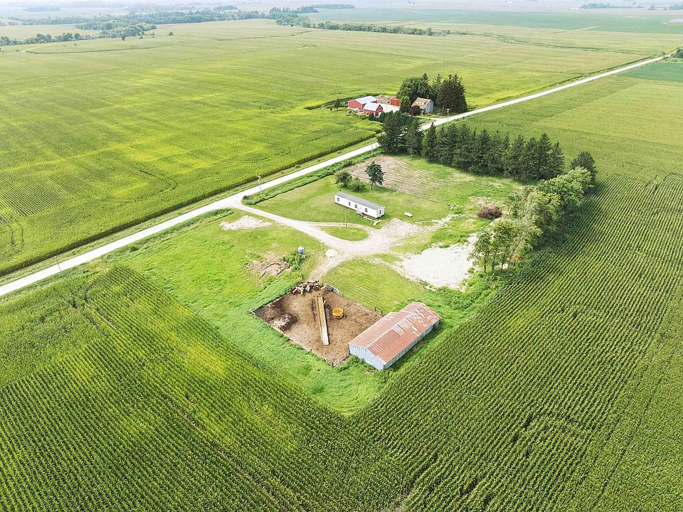 1st image of 18236 90th St