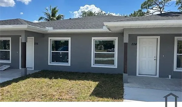3 bed, 1200 sqft, $2,100 — Photo 2