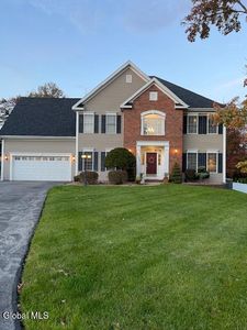 2066 Orchard Park Drive, Niskayuna, NY, 12309