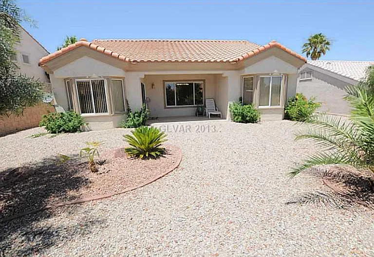 10801 Date Creek Ave — Photo 2