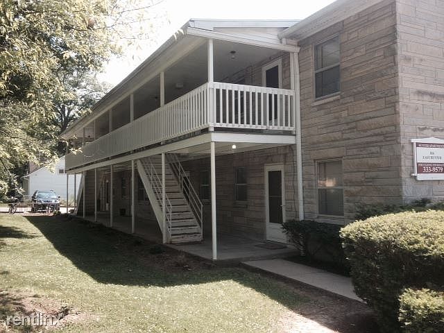 Hunter Lodge Exterior