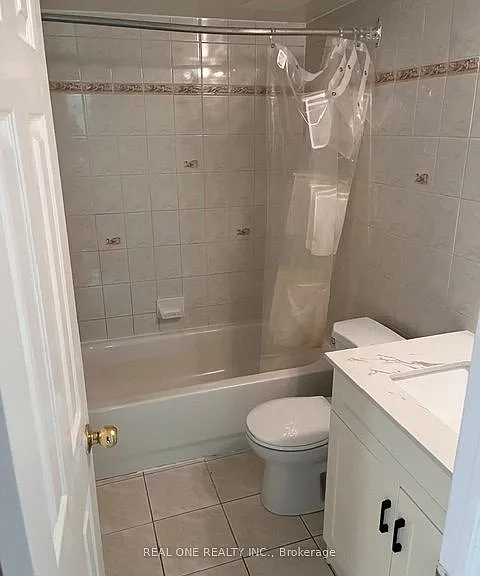 180 Kimono Cres — Photo 20