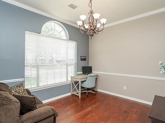 5th image of 23771 River Place Dr