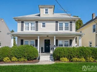 608 Decatur Ave, Middlesex, NJ 08846