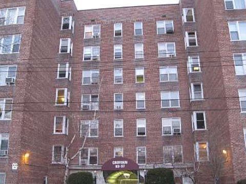 1st image of 8337 St James Ave APT 1M