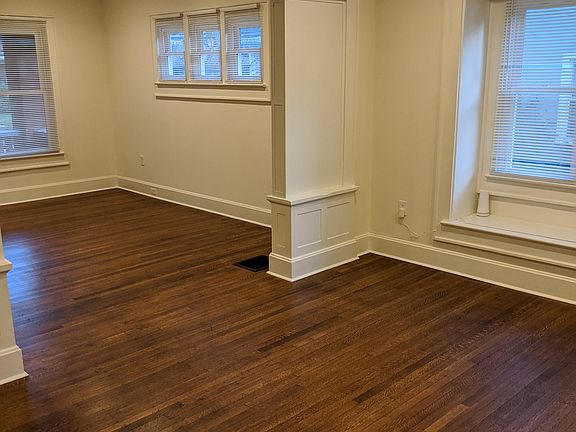 4th image of 5159 N Park Ave