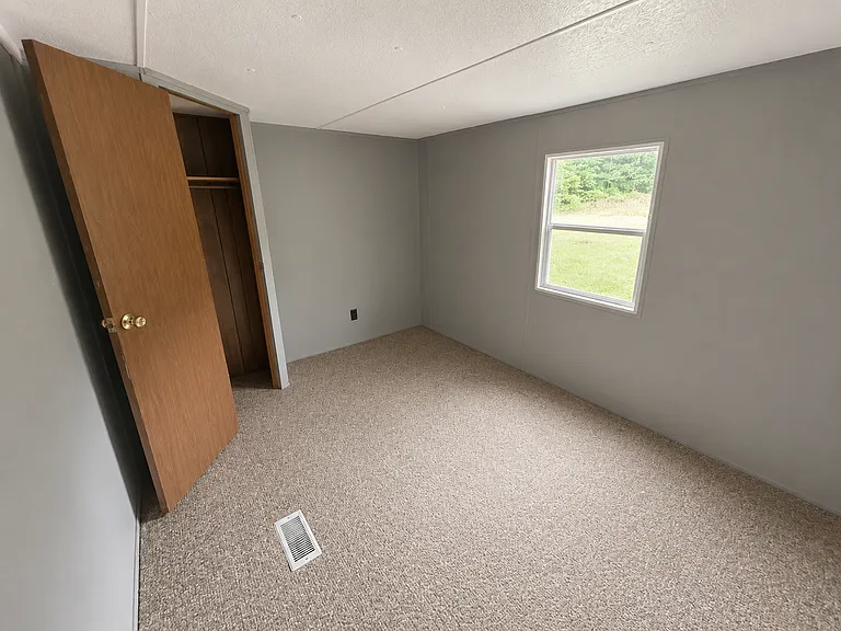 204 Burnt Mill Rd #204 — Photo 8