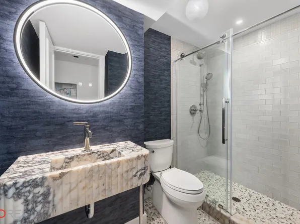 12 West 72nd Street image 14 of 15