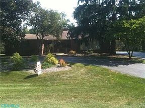 1st image of 3556 Kingsway Dr
