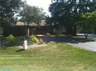 3556 Kingsway Dr, Columbus, OH 43221