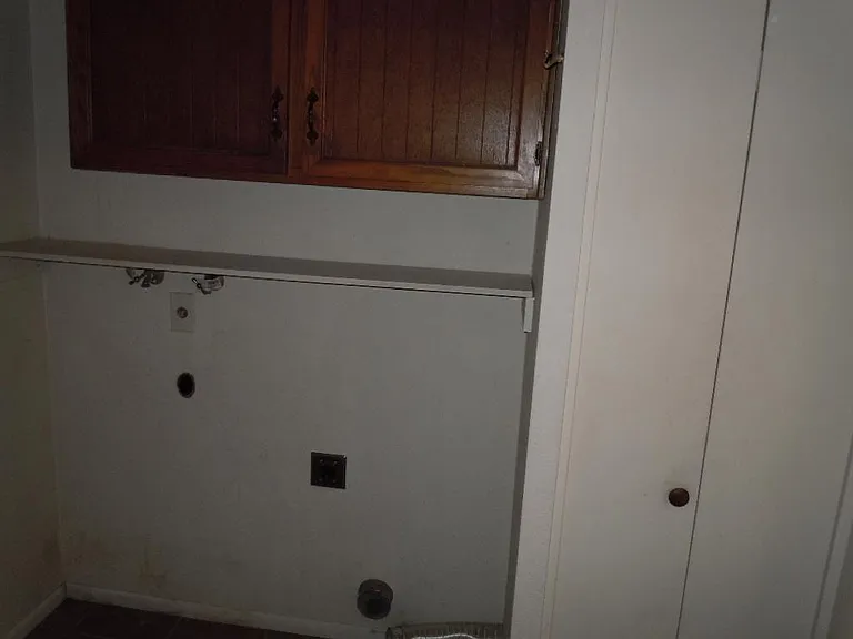 520 E Judi Dr — Photo 11