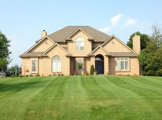 1862 Brookview Dr, Saline, MI