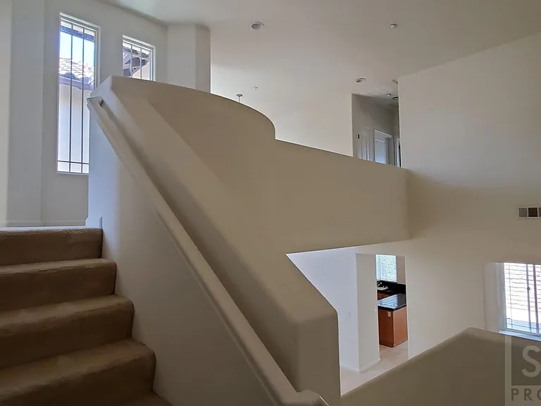 1715 Bilbao Dr — Photo 20