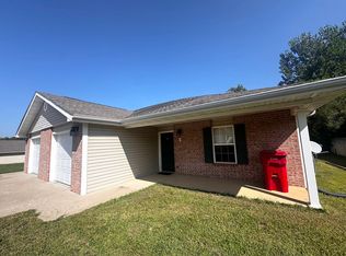 20924 Hartsburg Ln #11, Saint Robert, MO 65584