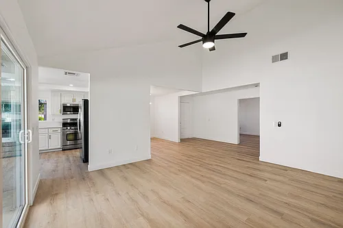 74930 San Simeon Dr Photo 1