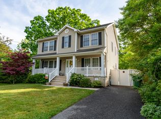 223 N Riverside Dr, Neptune, NJ 07753