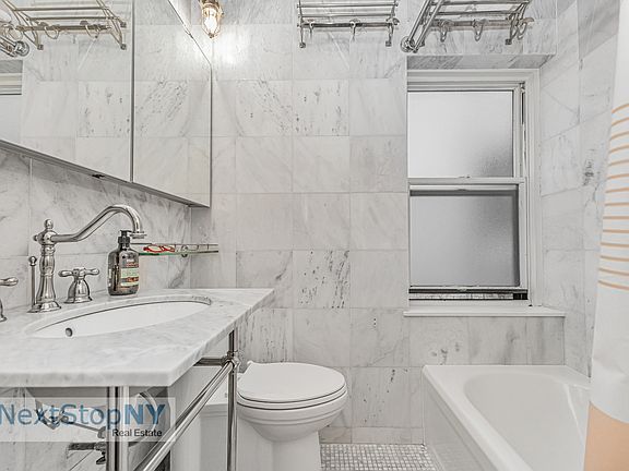 3rd image of 436 E 58th St APT 6B