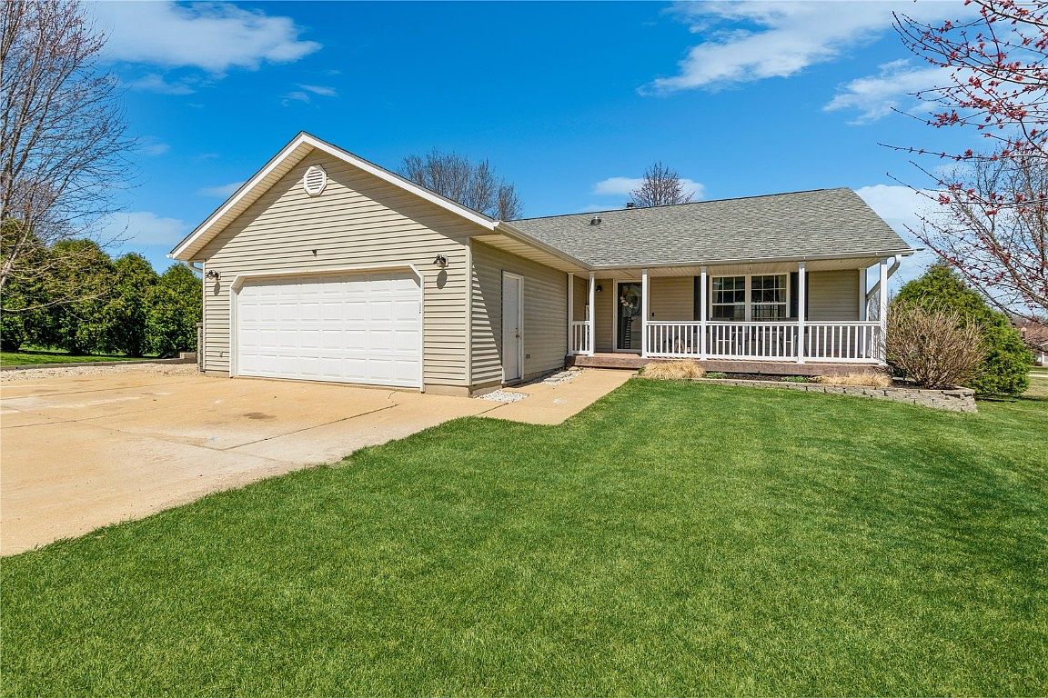904 6th Ave, Coggon, IA 52218 Zillow