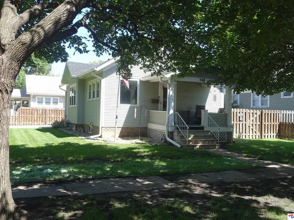 548 W 5th St, Fremont, NE 68025