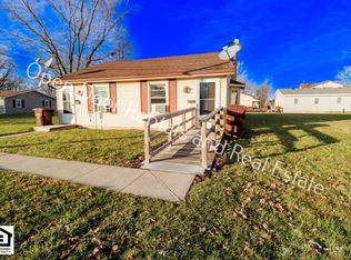 804 20th St, Auburn, IN 46706