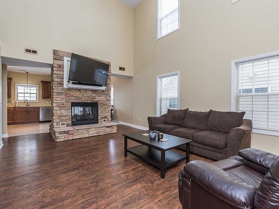 2nd image of 3296 Sweet Clover Ln