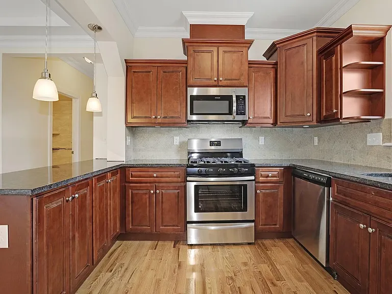 109 Palm St #2 — Photo 10