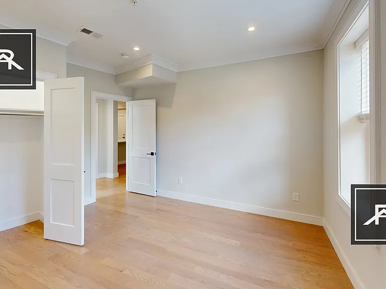 163 Allston St #6 — Photo 3