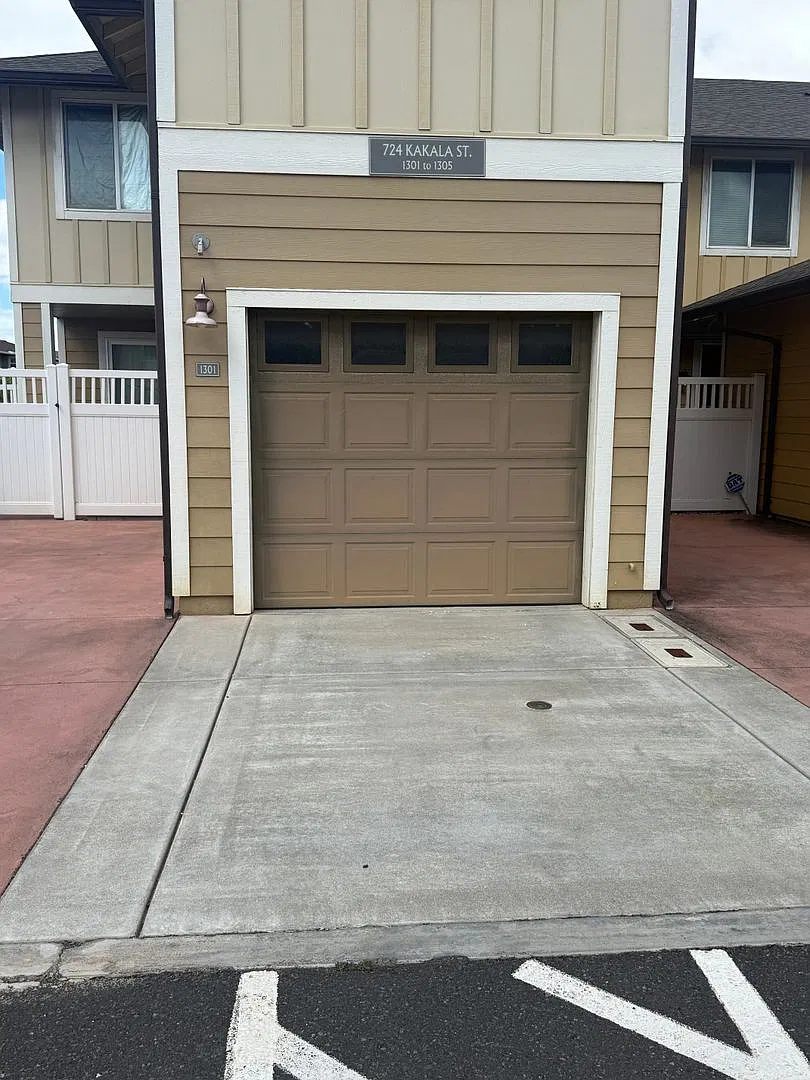 SH153ach — Photo 2