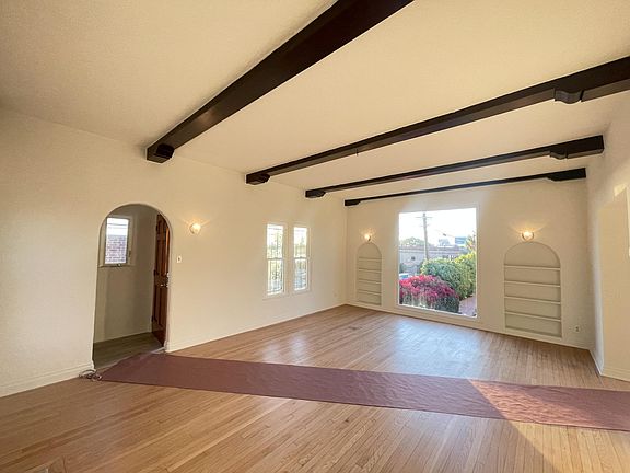 2nd image of 1360 S Stanley Ave #1362-1/2